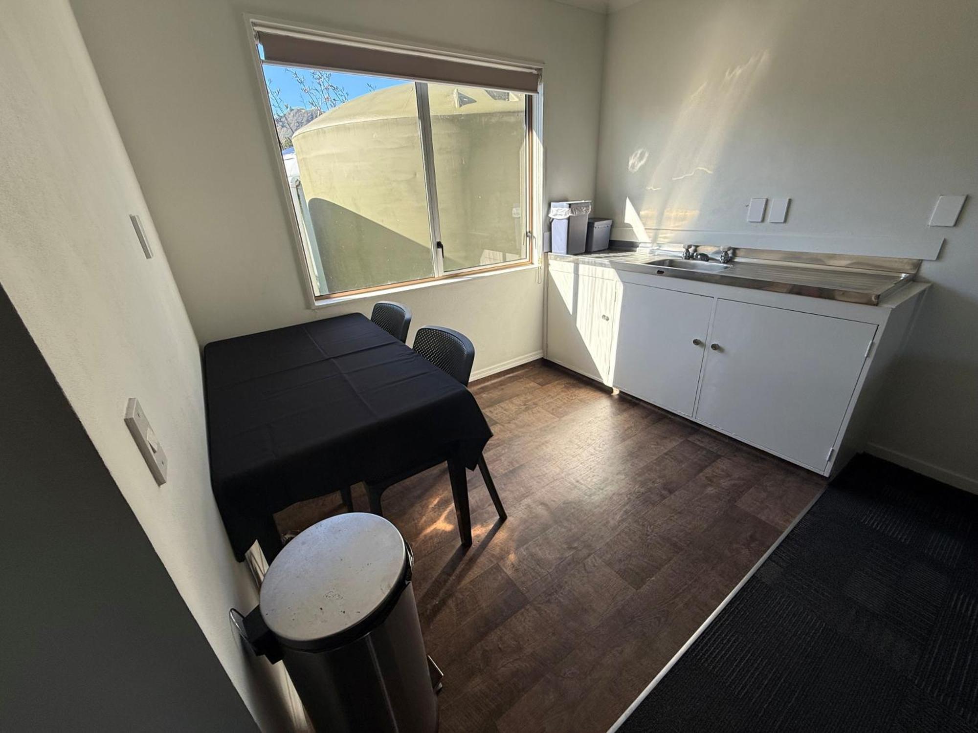 Lottin Point Motel Cape Runaway Exteriör bild